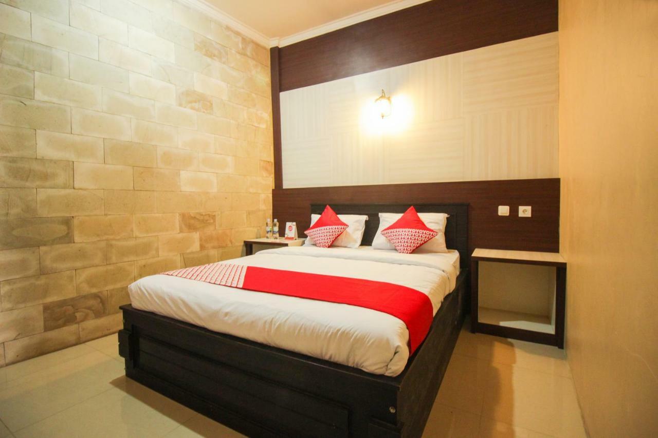 Oyo 820 Abad Baru Hotel Pangandaran Kültér fotó