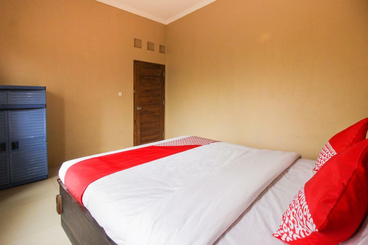 Oyo 820 Abad Baru Hotel Pangandaran Kültér fotó